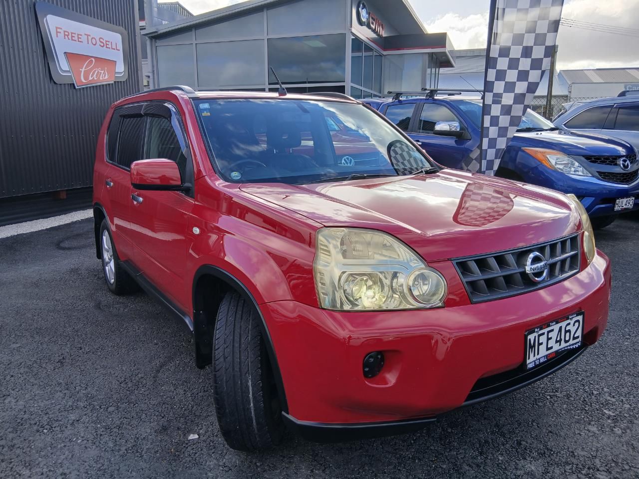 Vehicle image 3