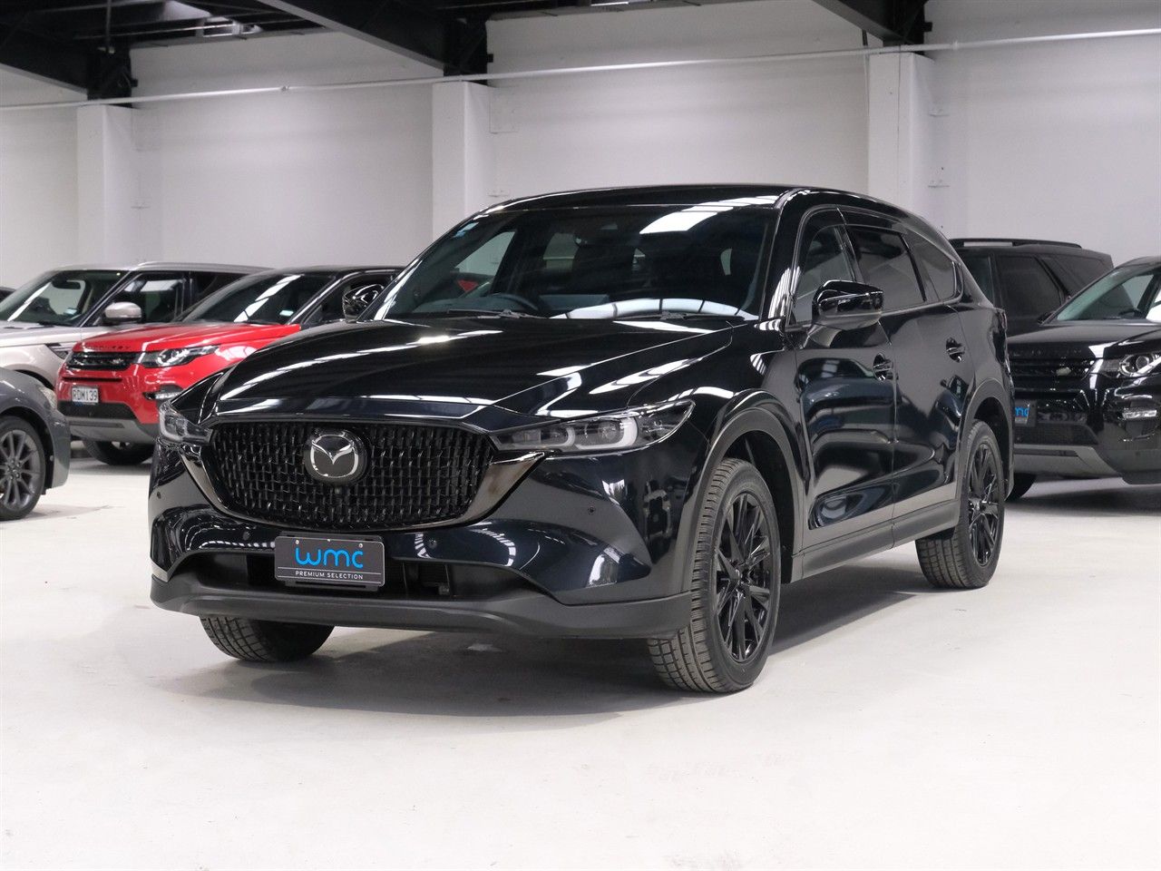 Vehicle image 4