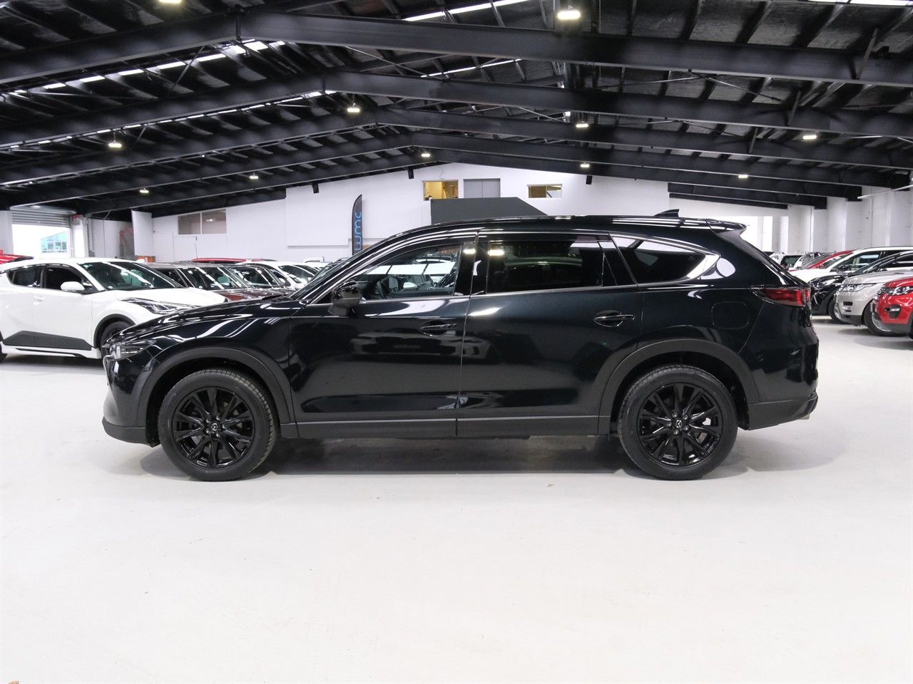 Vehicle image 5