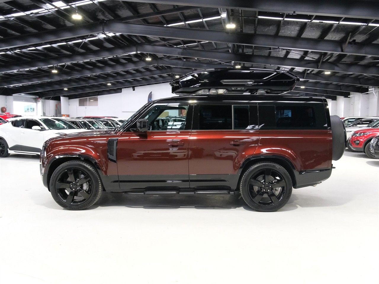 Vehicle image 5