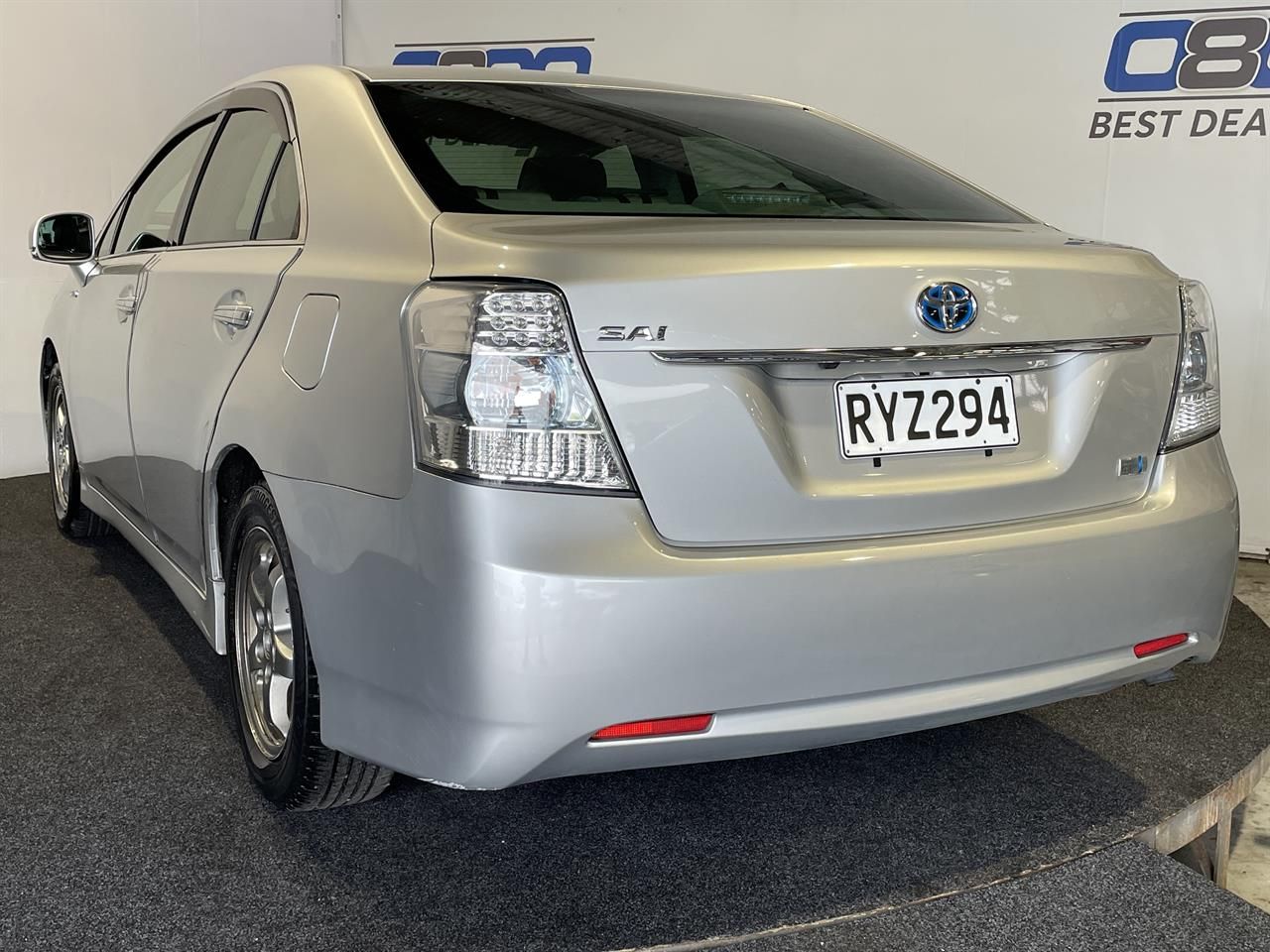 Vehicle image 4