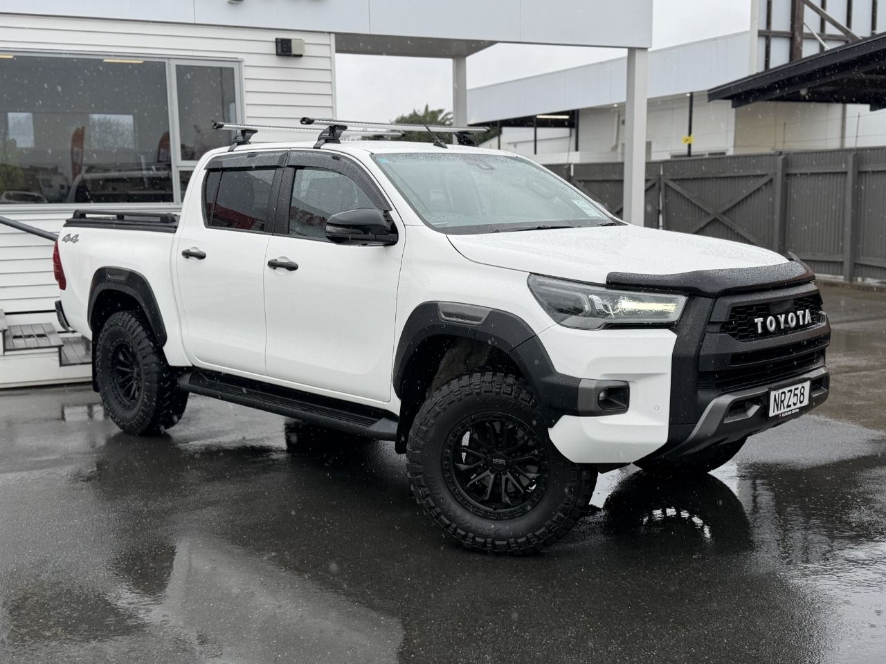 Vehicle image 2