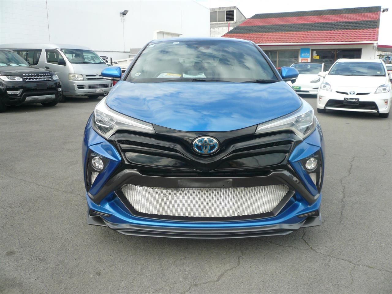 Vehicle image 2