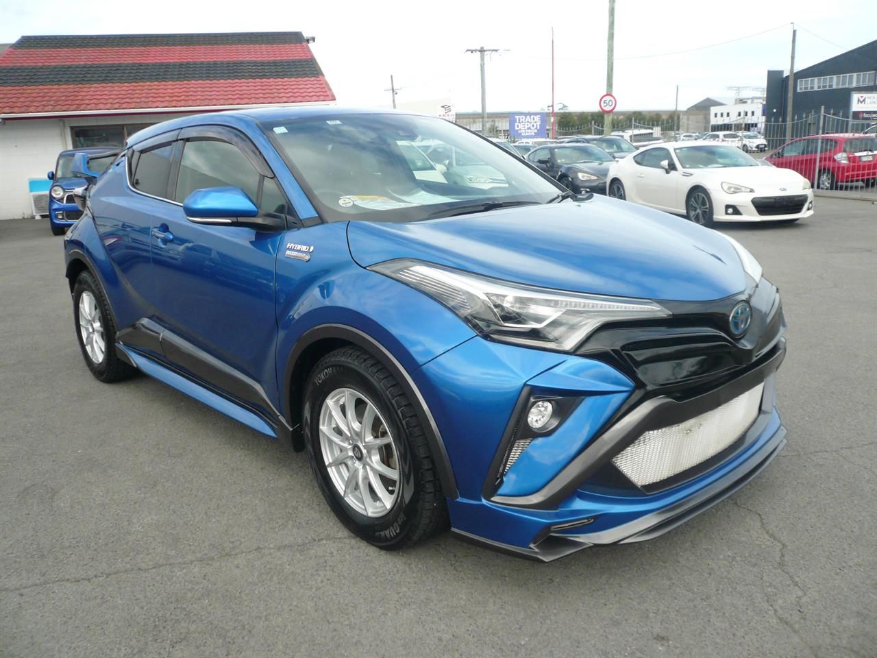 Vehicle image 3