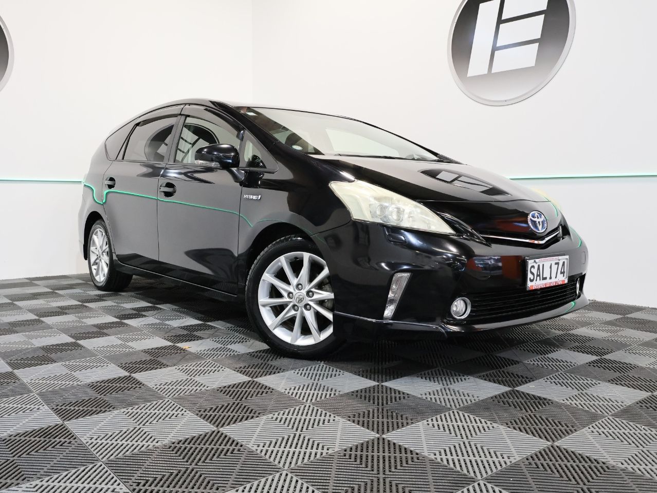 Vehicle image 1