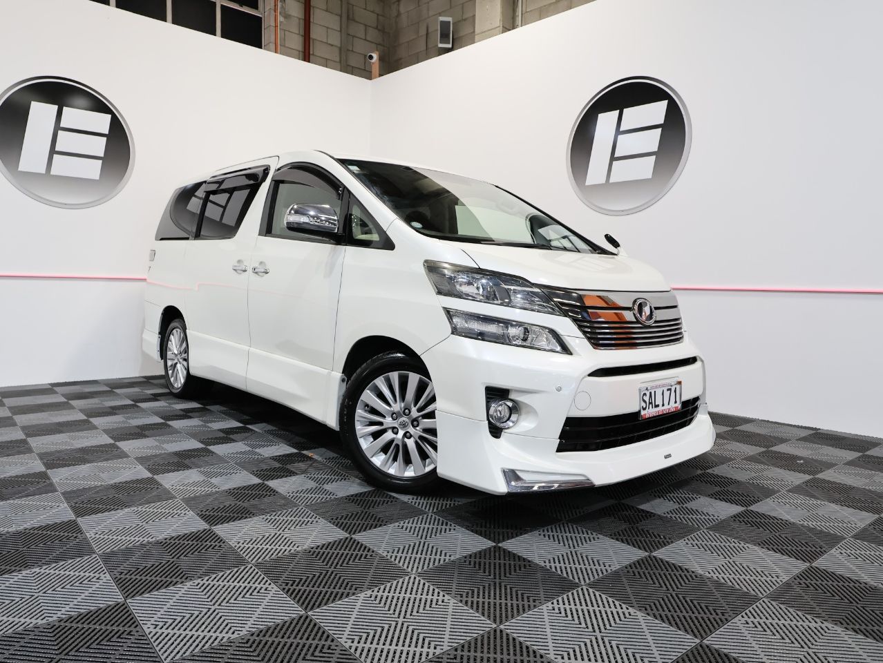 Vehicle image 1