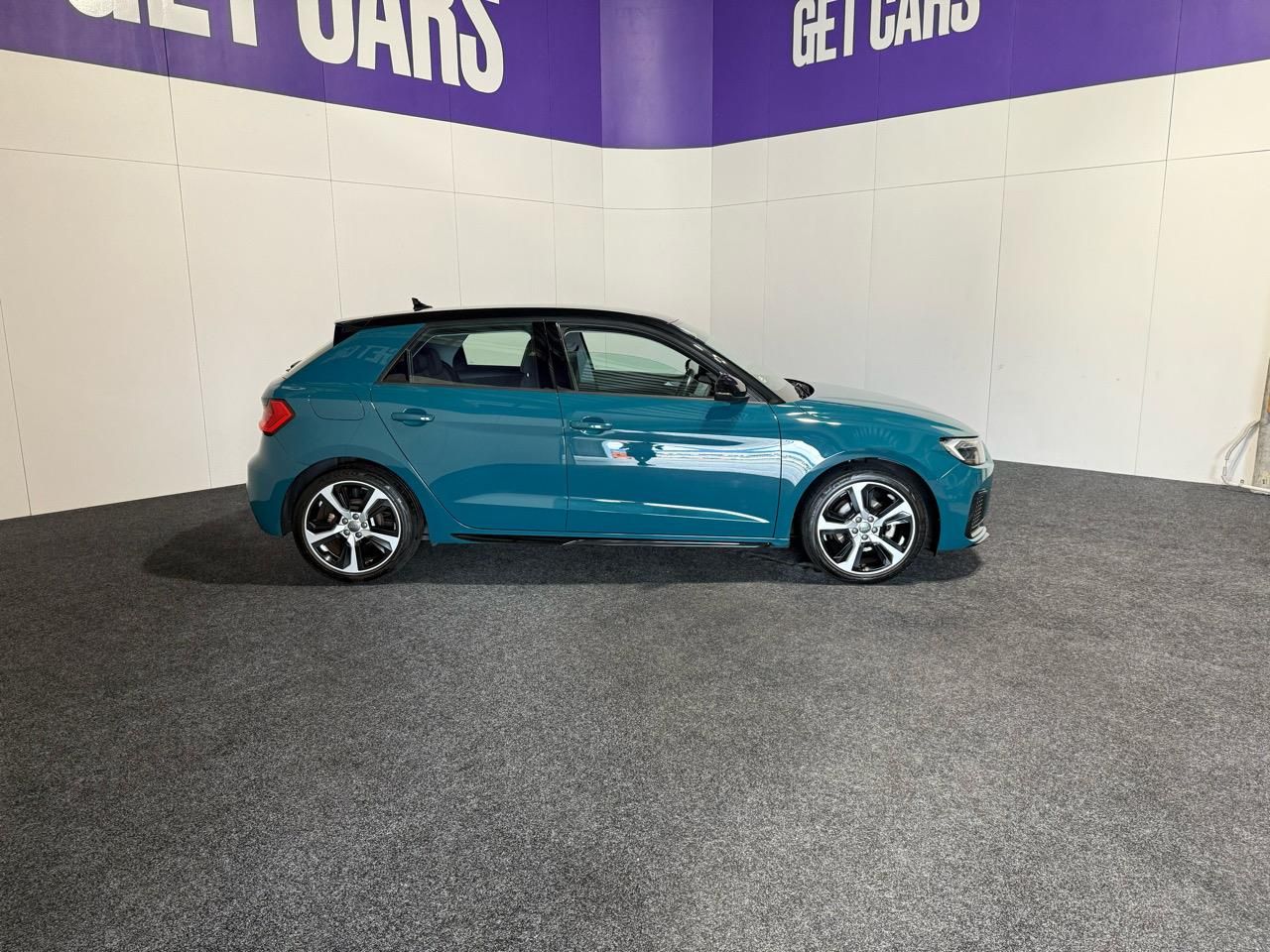 Vehicle image 3