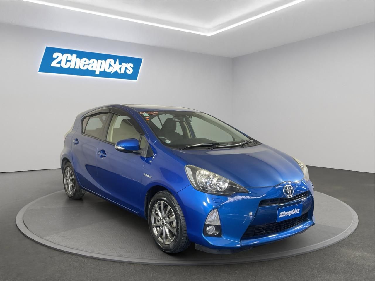 Vehicle image 3