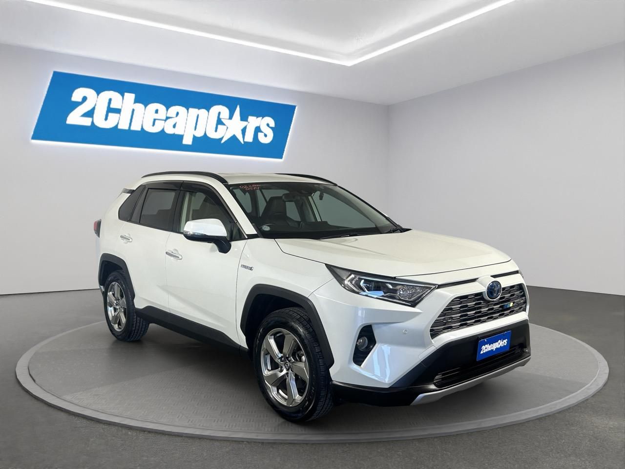 Vehicle image 3