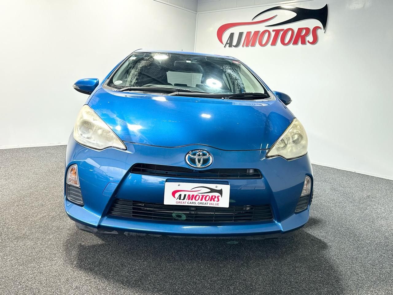 Vehicle image 2