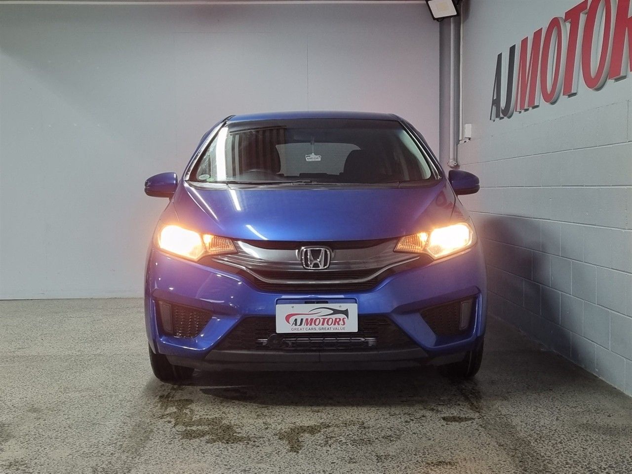 Vehicle image 2