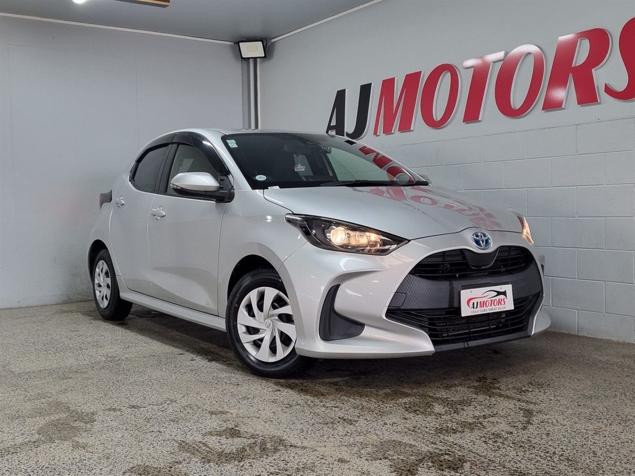 Vehicle image 1