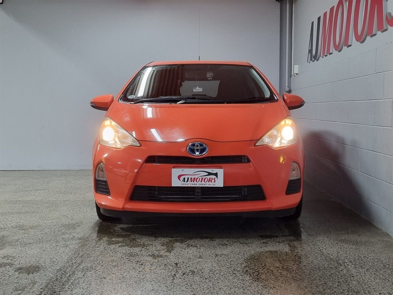 Vehicle image 2