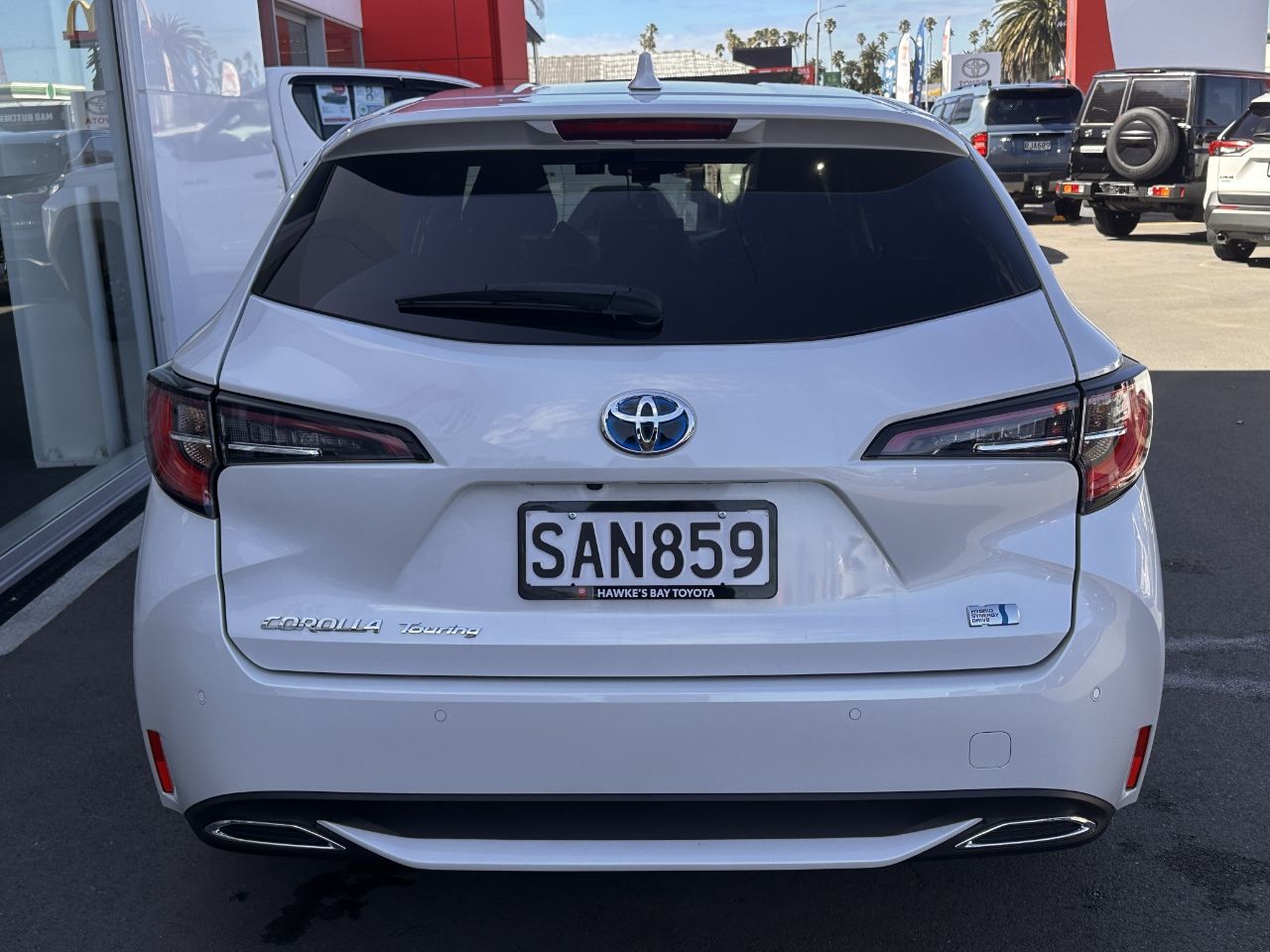 Vehicle image 4