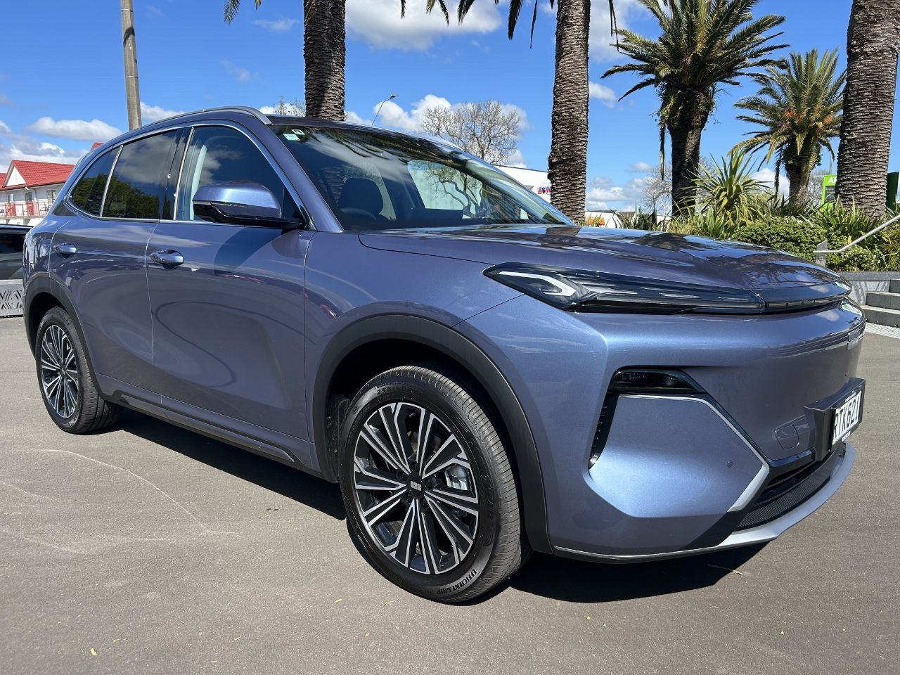 Vehicle image 1