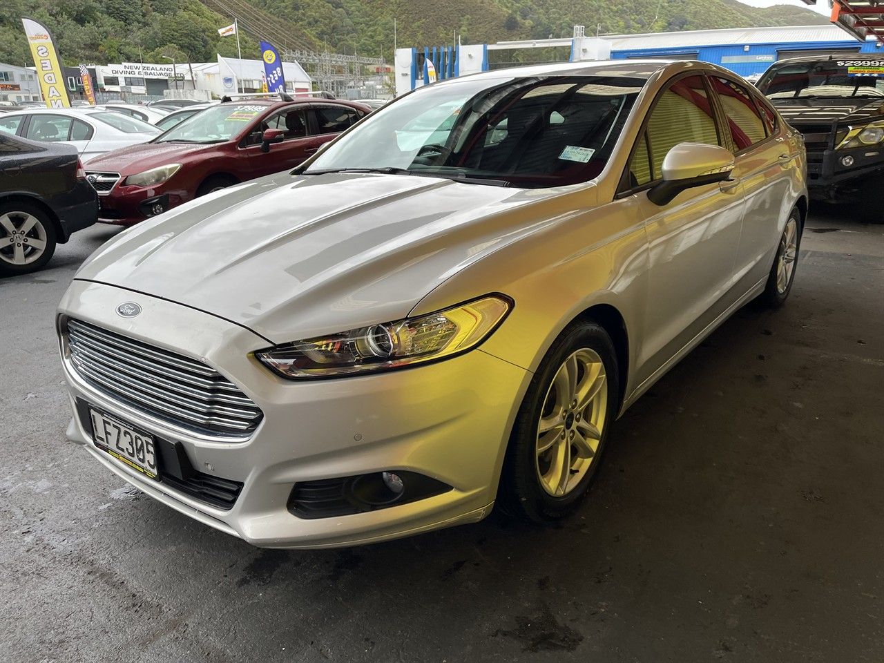 Vehicle image 3