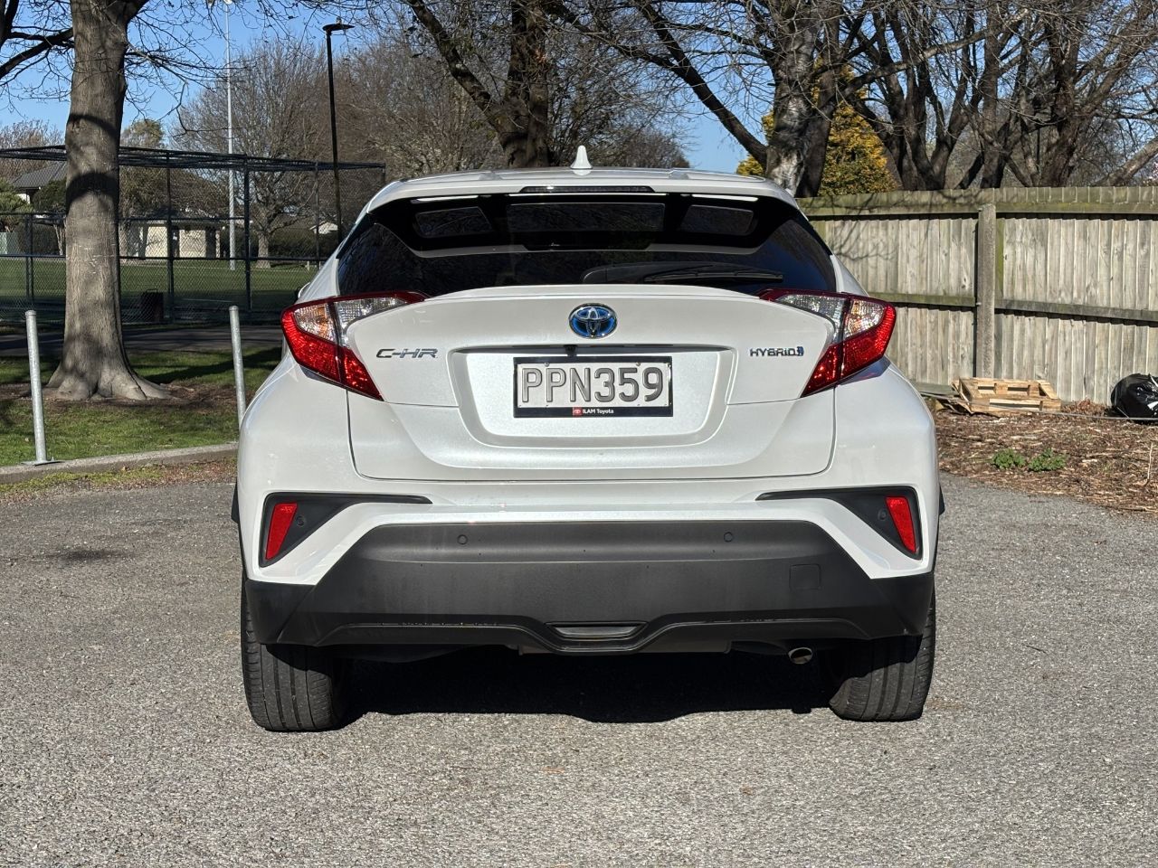 Vehicle image 4