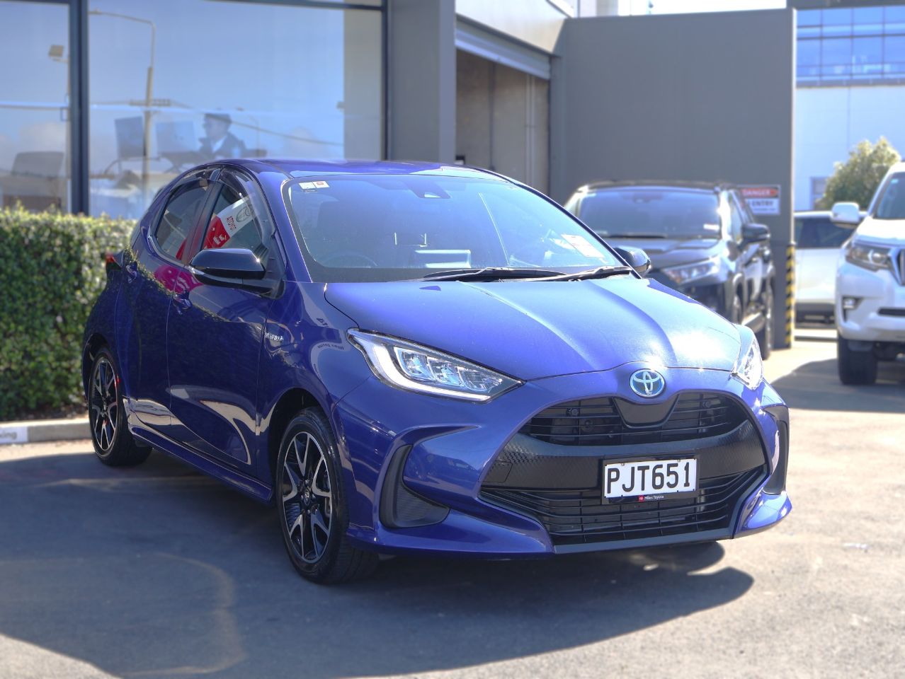 Vehicle image 1