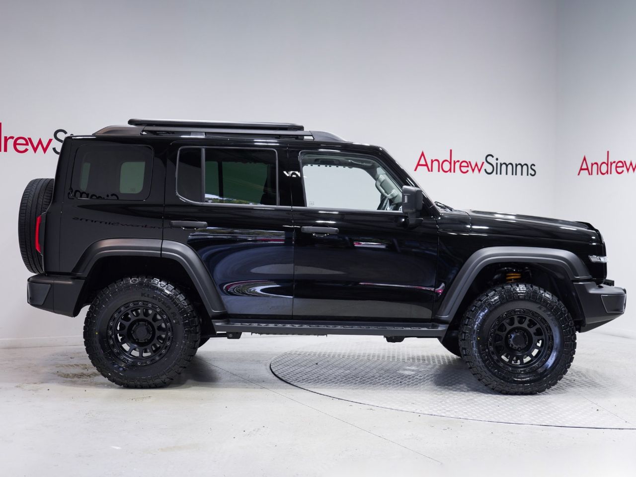 Vehicle image 3