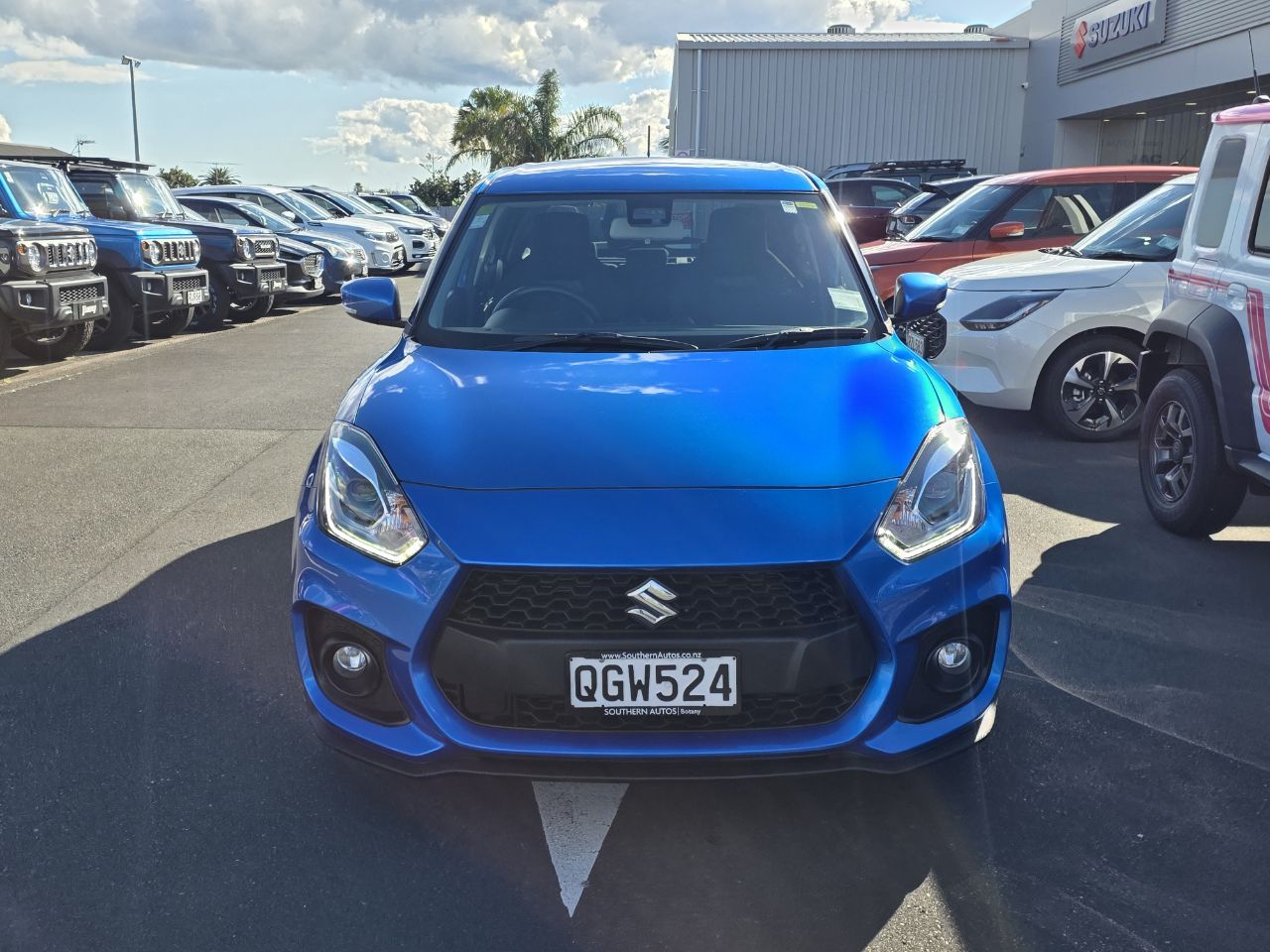 Vehicle image 3