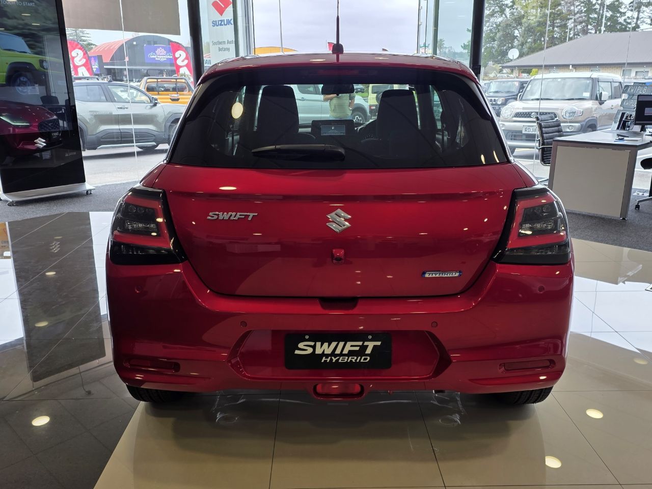 Vehicle image 5