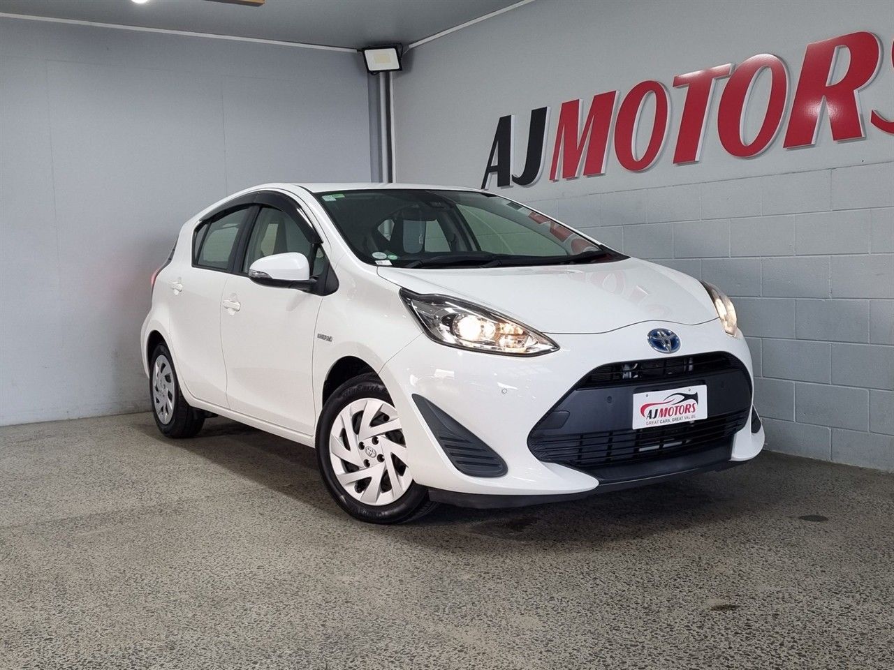 Vehicle image 1