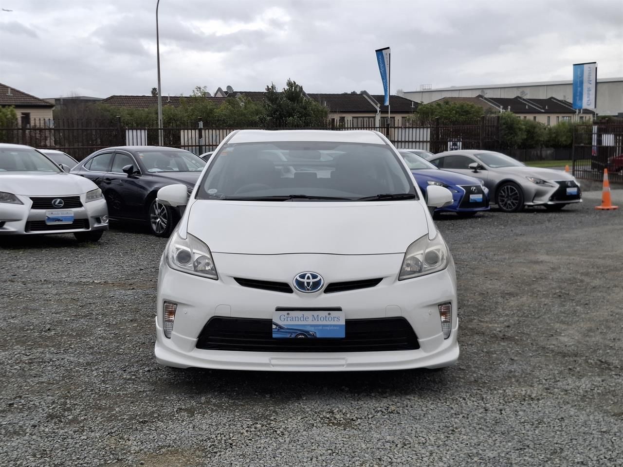 Vehicle image 2