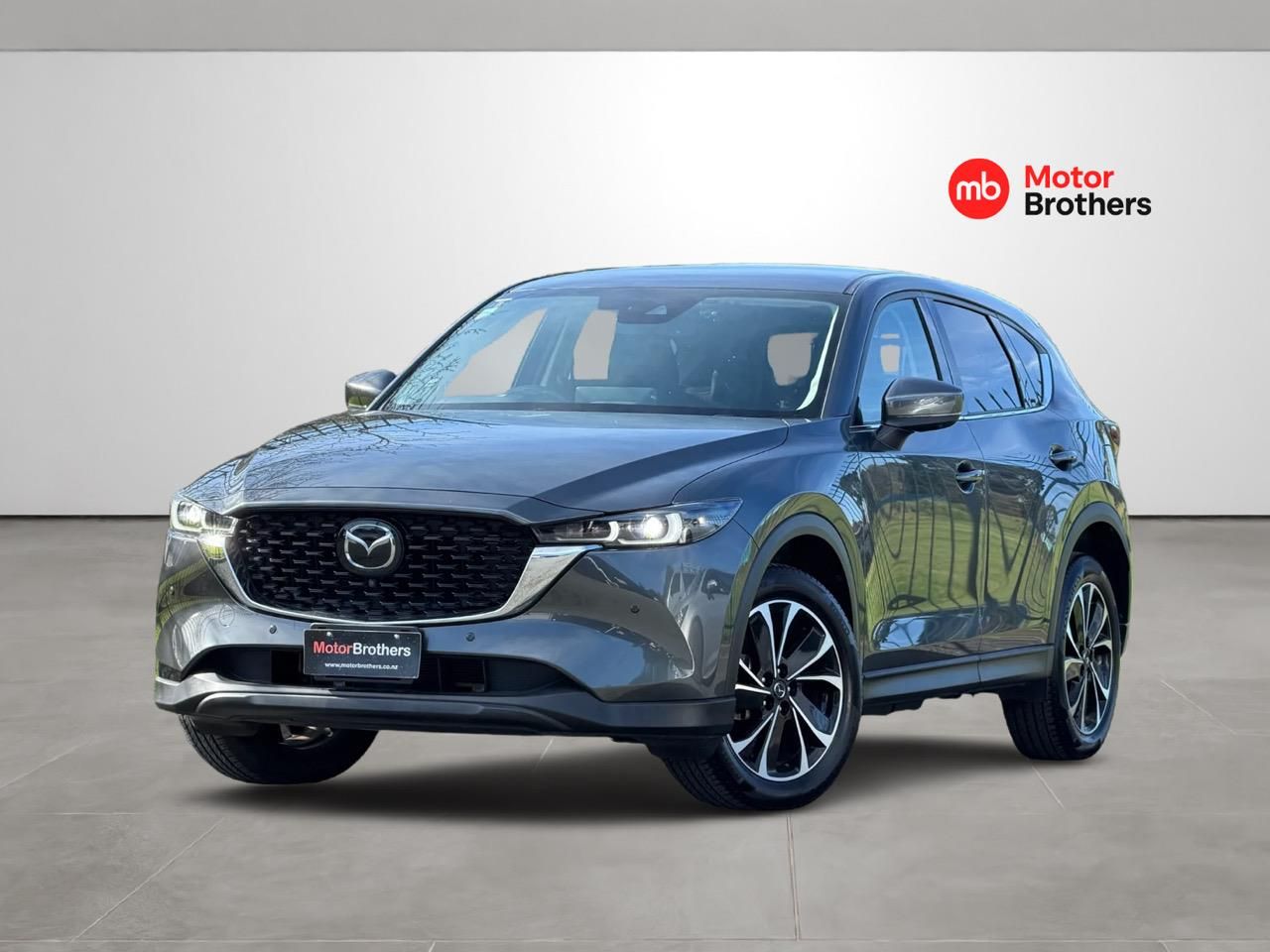 Vehicle image 3