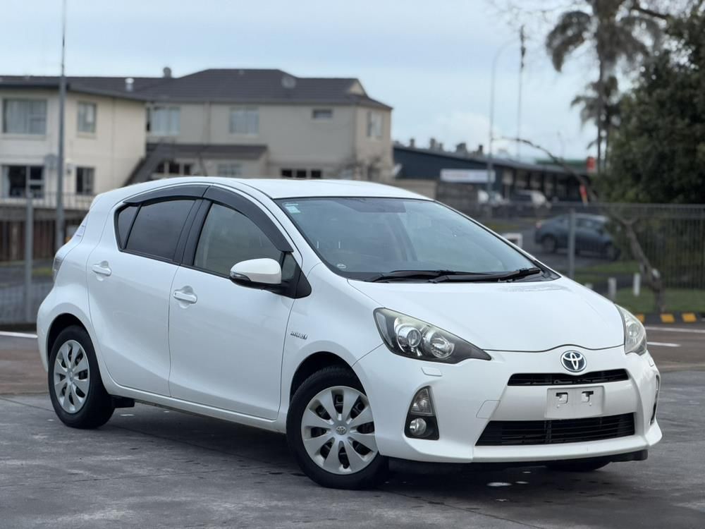 Vehicle image 1