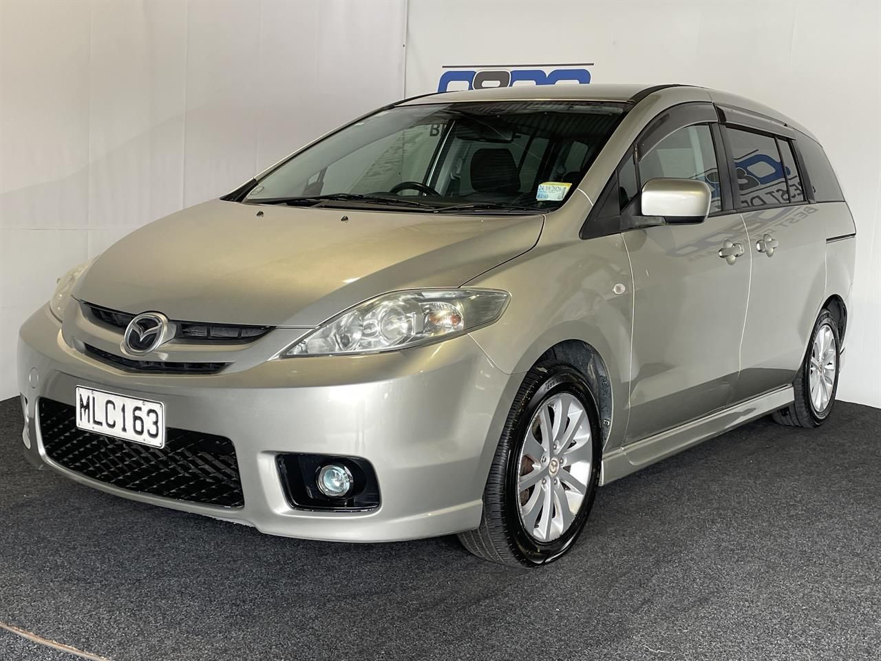 Vehicle image 3