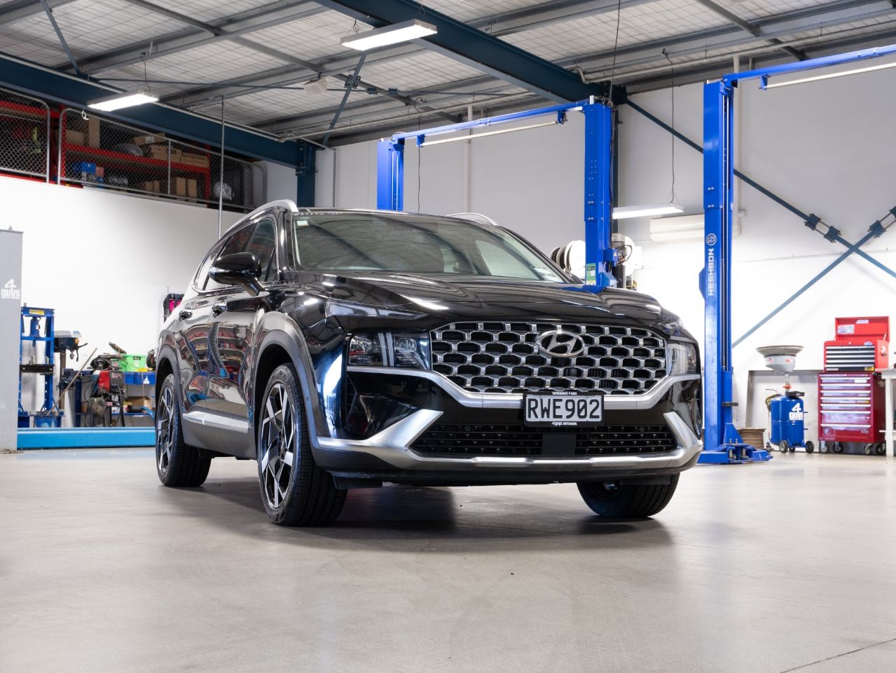 Vehicle image 3