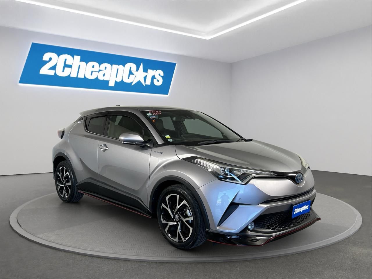 Vehicle image 3