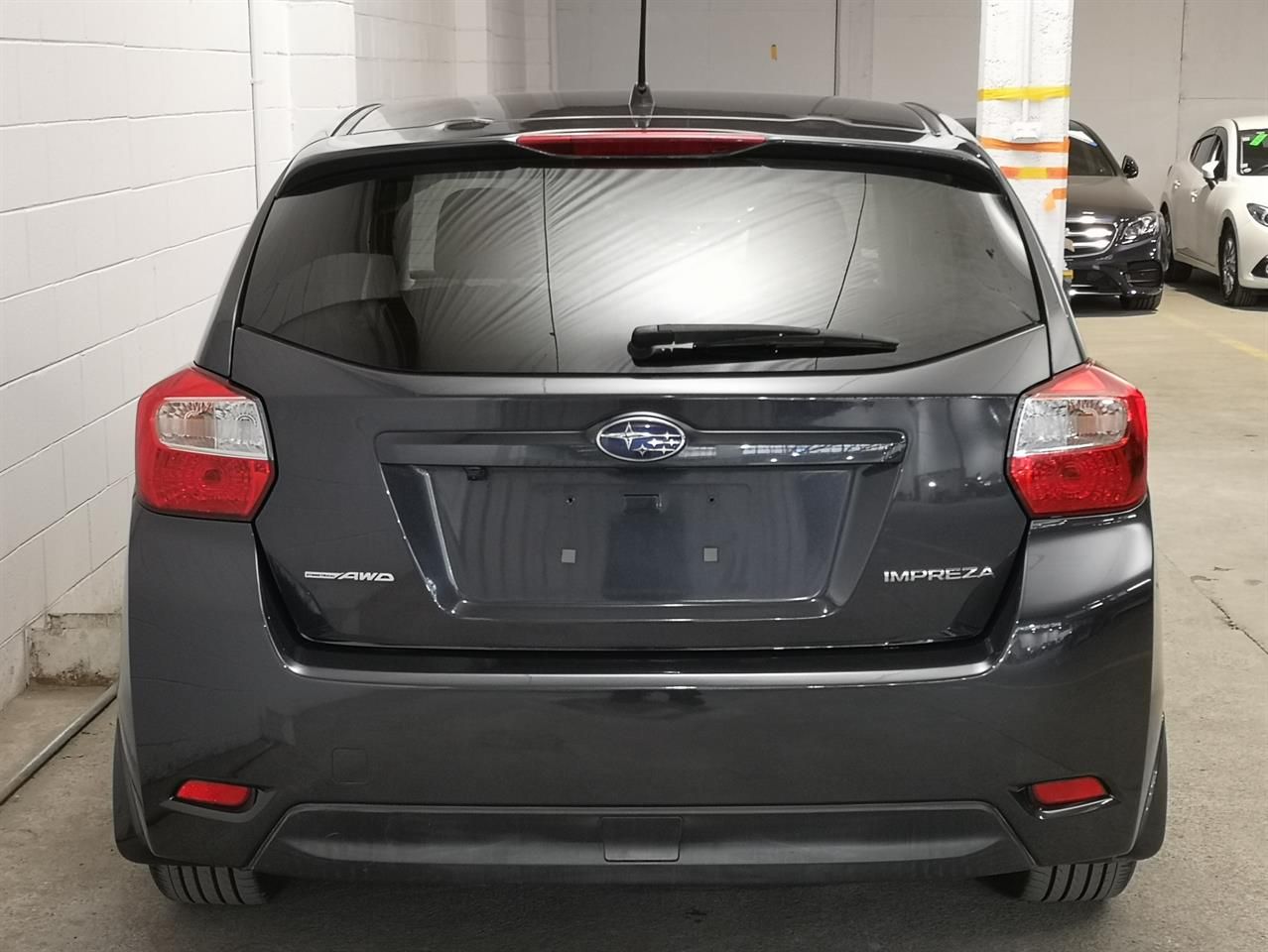 Vehicle image 5