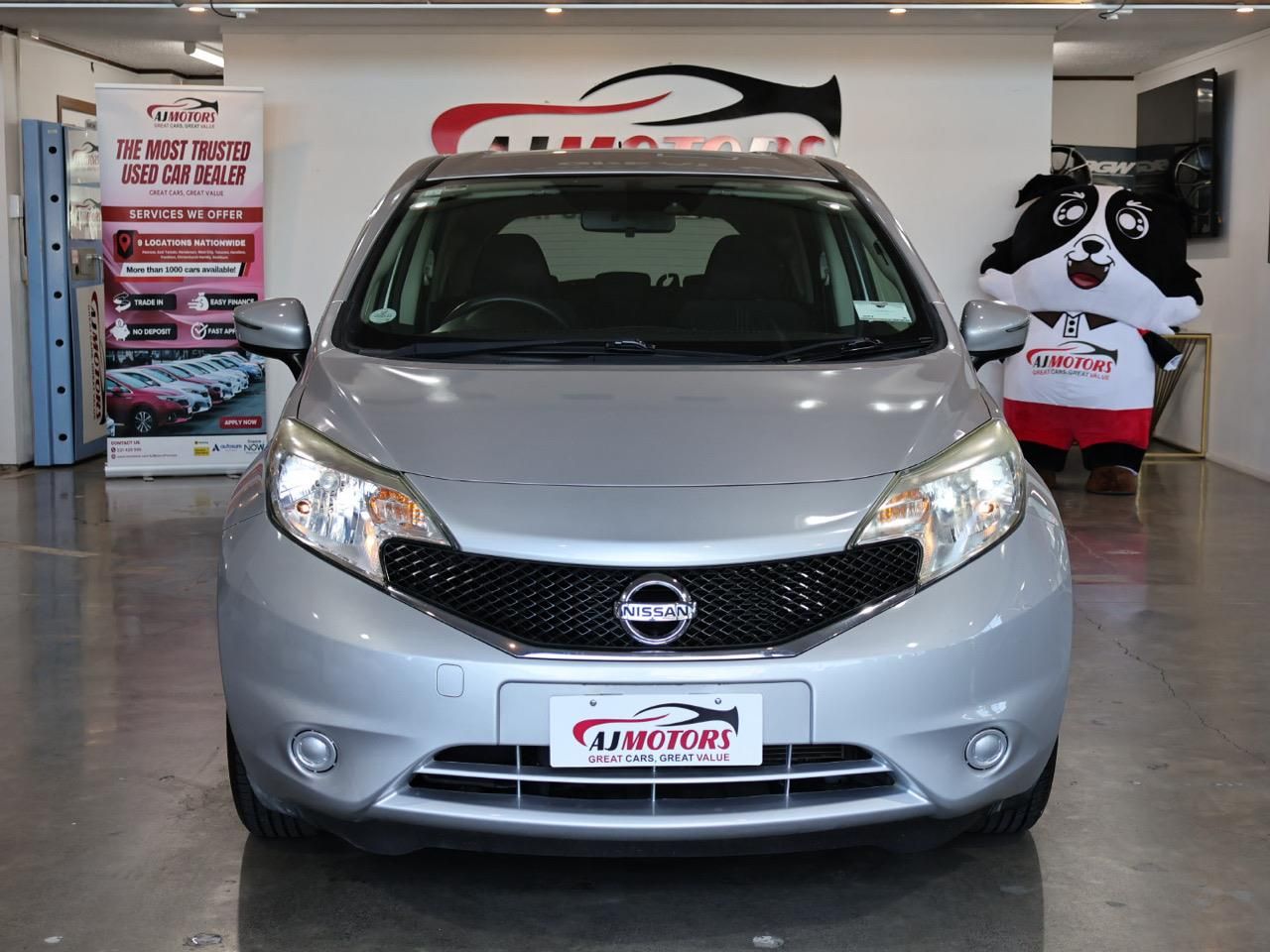 Vehicle image 2