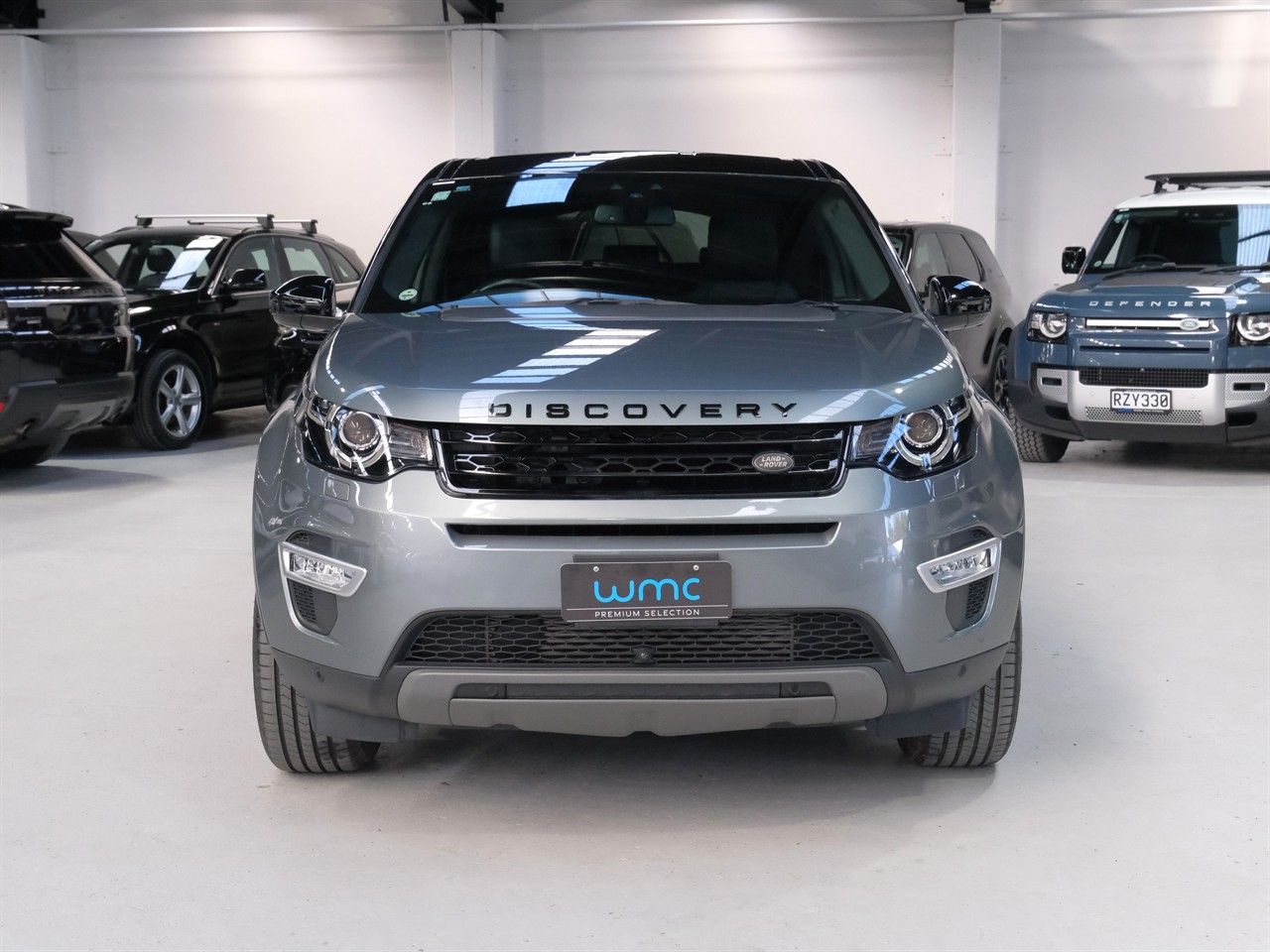 Vehicle image 3