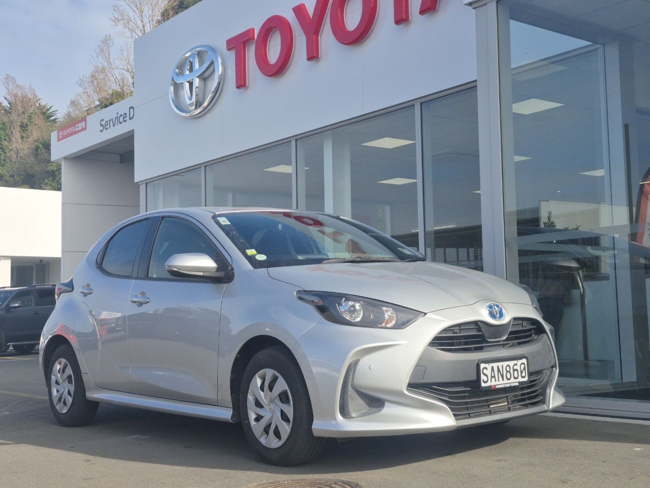 Vehicle image 1