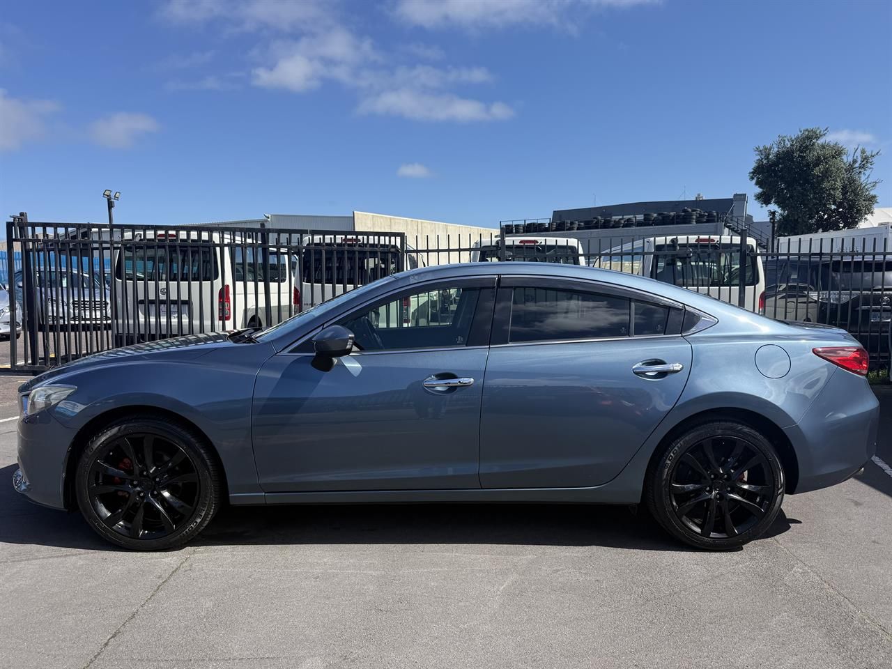 Vehicle image 3
