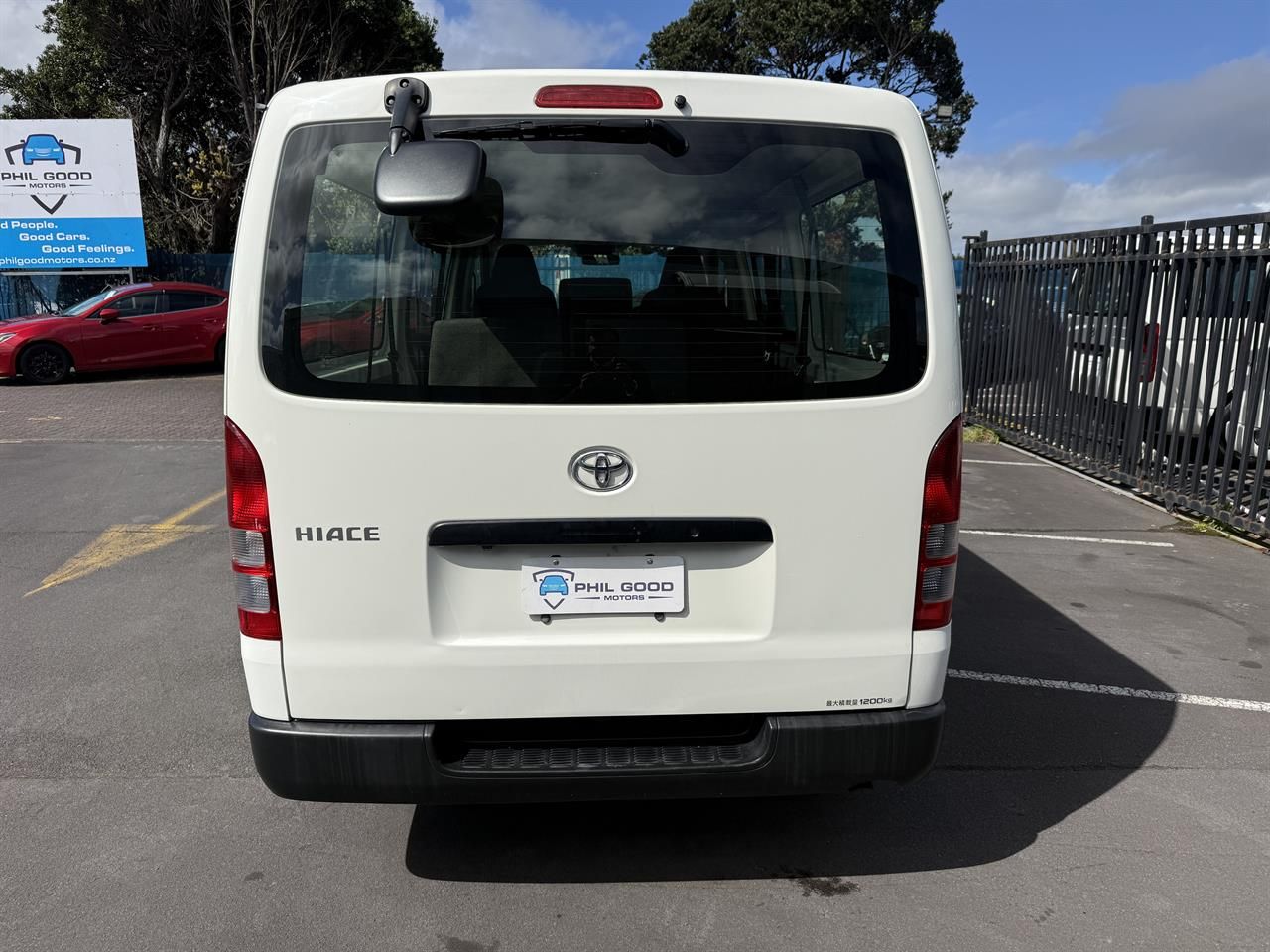 Vehicle image 5