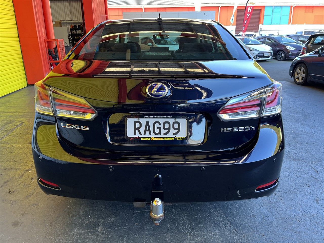 Vehicle image 5