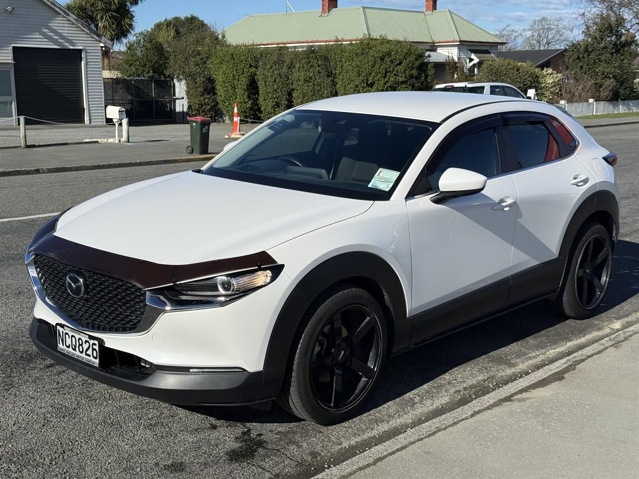 Vehicle image 3