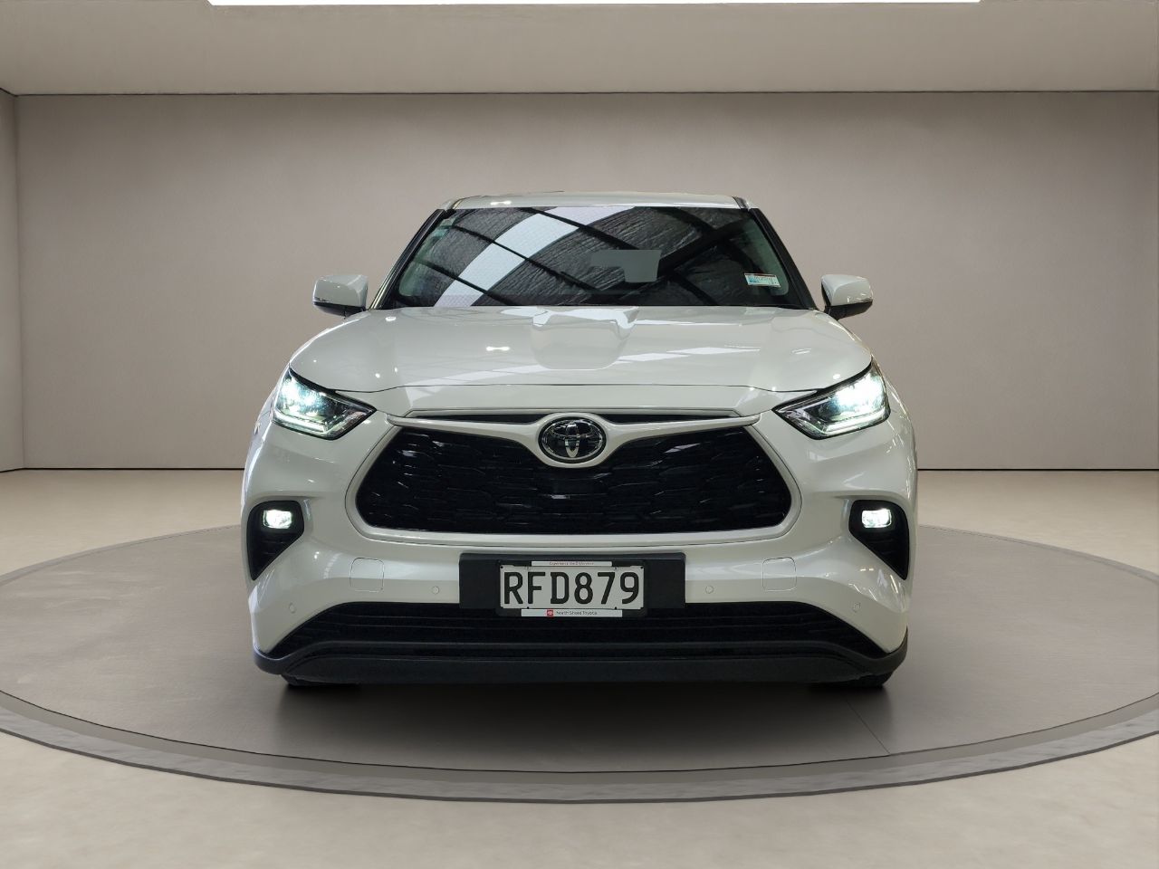 Vehicle image 2