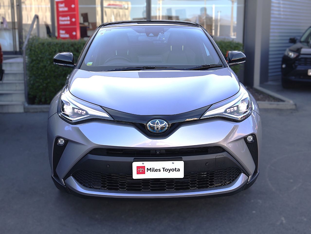 Vehicle image 2
