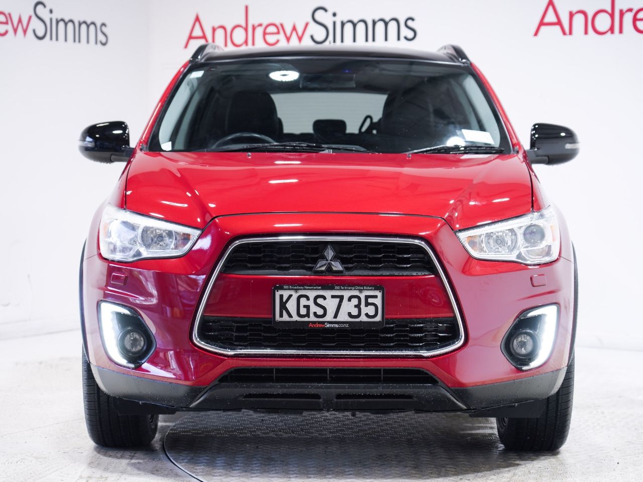 Vehicle image 4