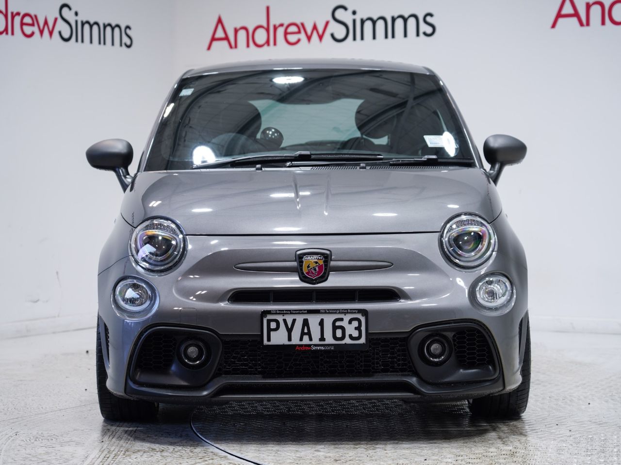 Vehicle image 4