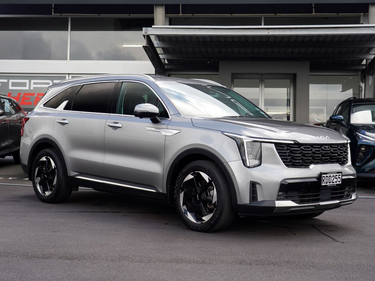 Vehicle image 2