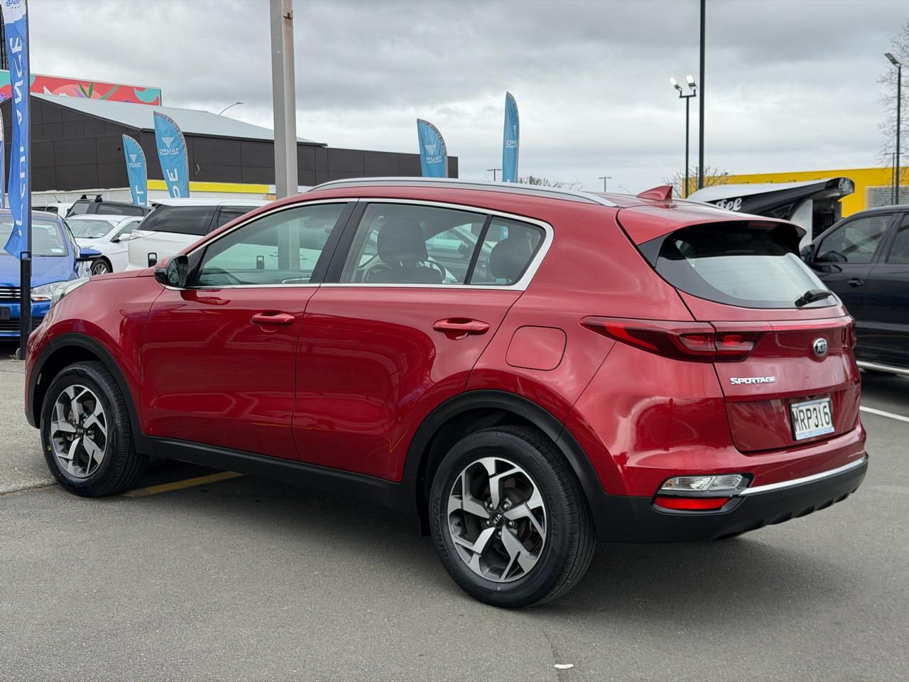 Vehicle image 4