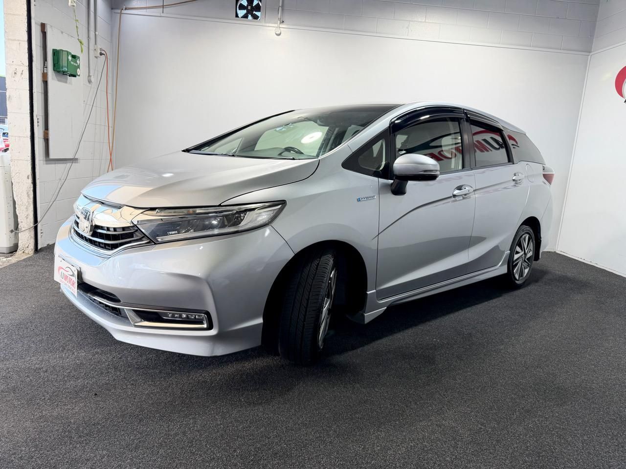 Vehicle image 3