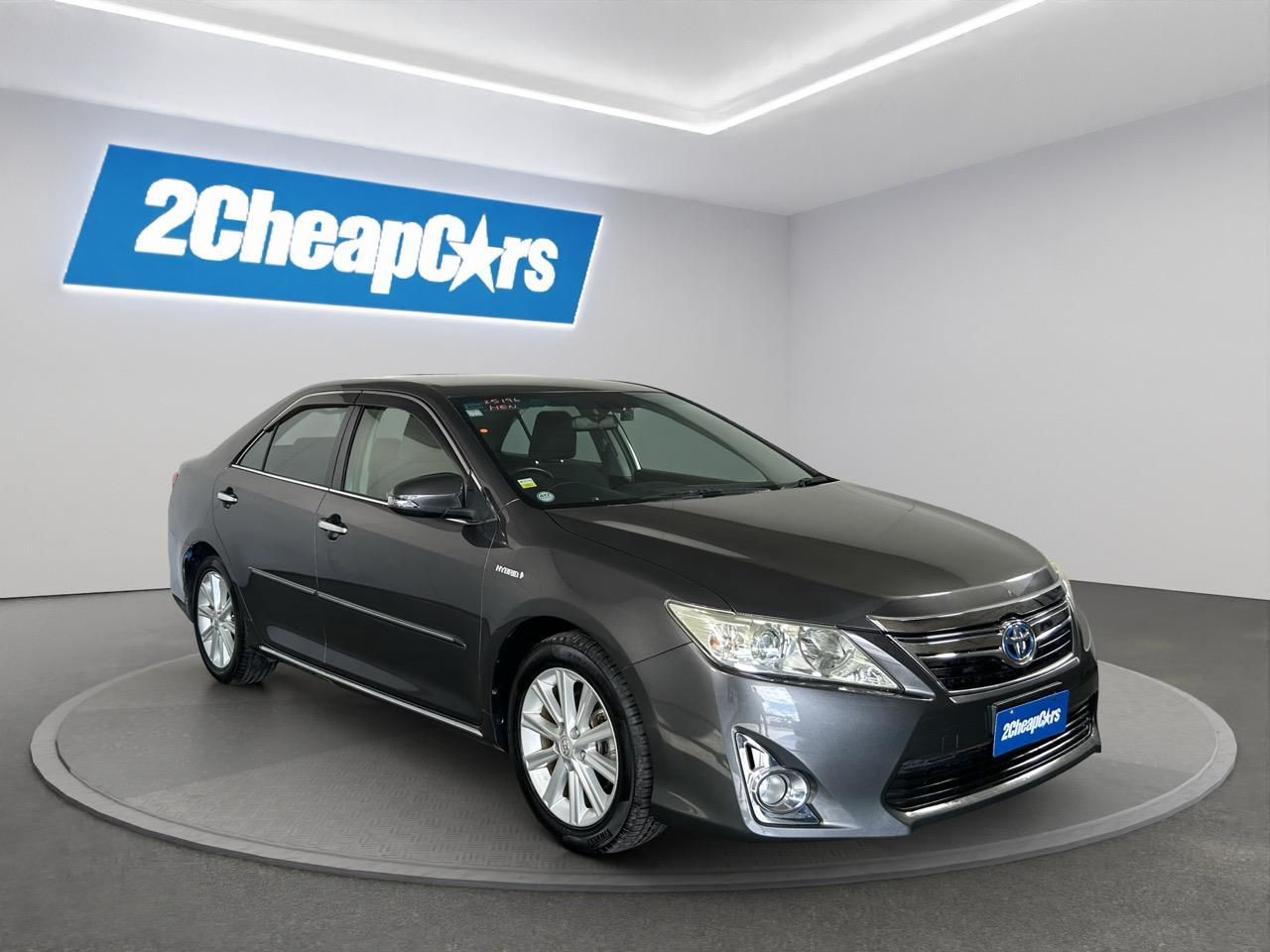 Vehicle image 3