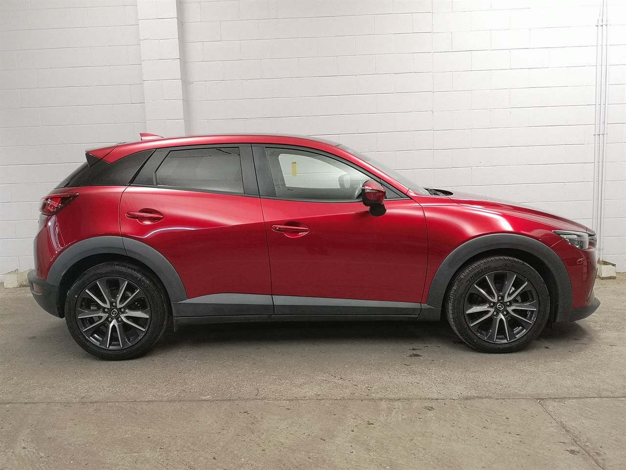 Vehicle image 3