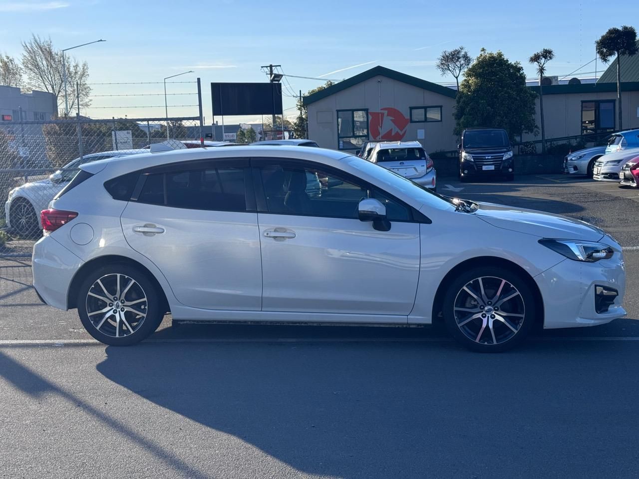 Vehicle image 4